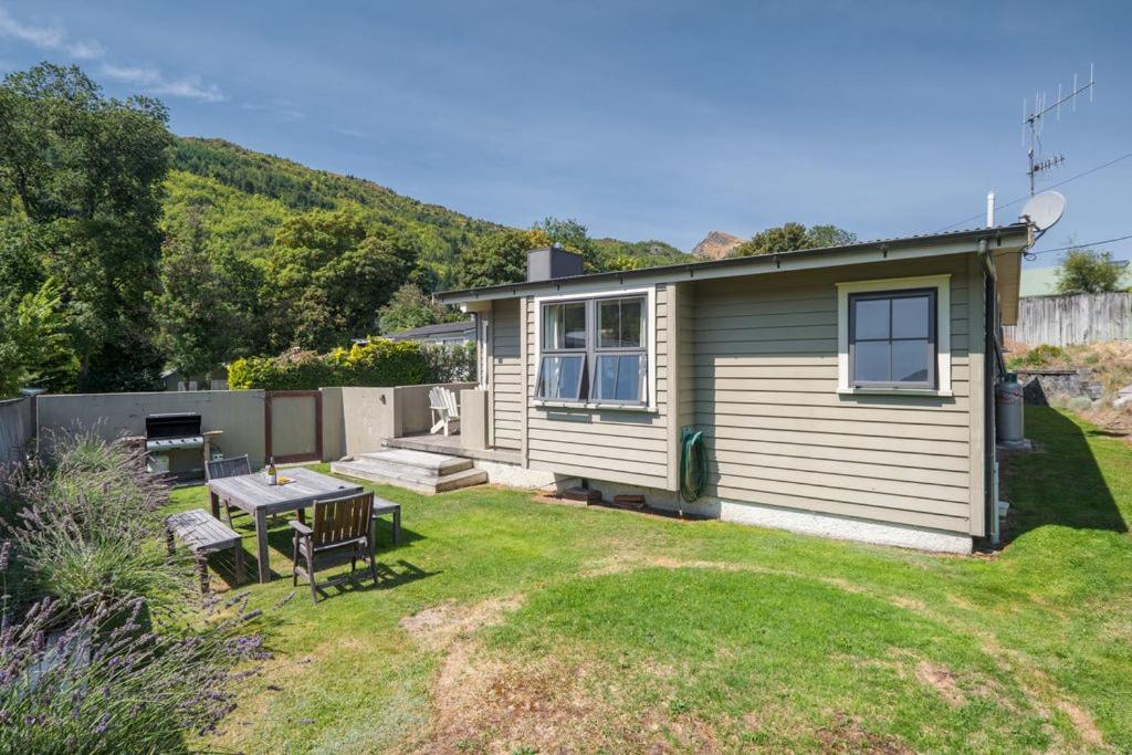 Lavender Country Cottage - Arrowtown Holiday Home Eksteriør bilde